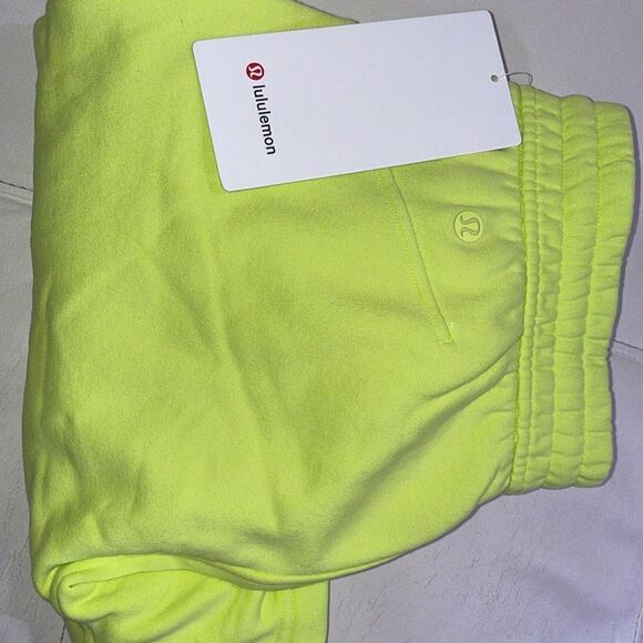 lululemon athletica Pants - LULULEMON Loungeful High-Rise Short 4" ELECTRIC LEMON YELLOW SIZE 4 Fleece NWT
